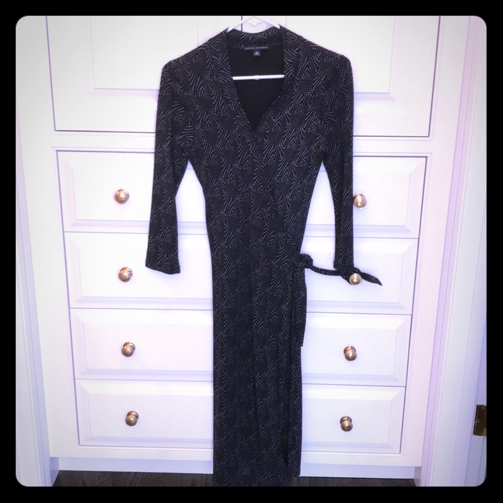 Banana Republic black patterned wrap dress